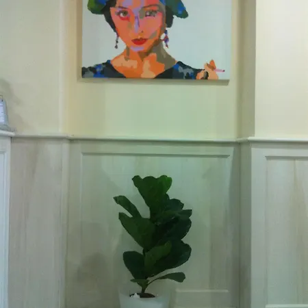 מלון Eco Art Statuto 2*