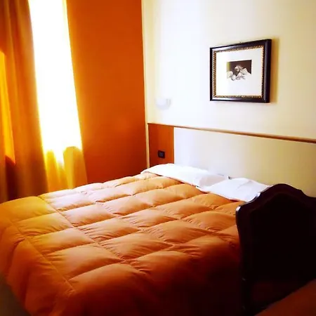 Eco Art Statuto 2* Turin