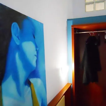 호텔 Eco Art Statuto 2*