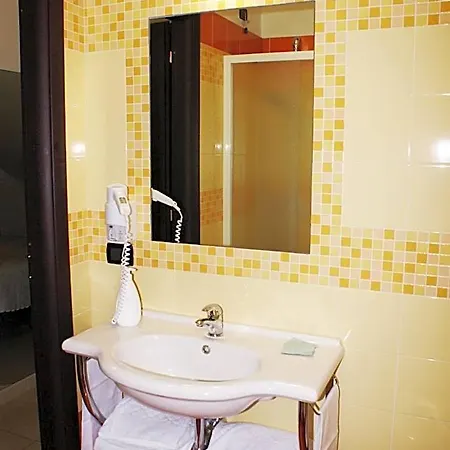Hotel Eco Art Statuto Turín