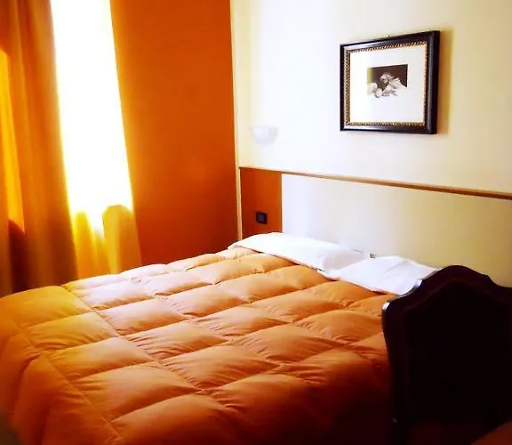 Eco Art Statuto 2* Turin