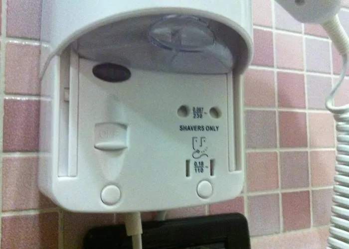 Eco Art Statuto Hotel